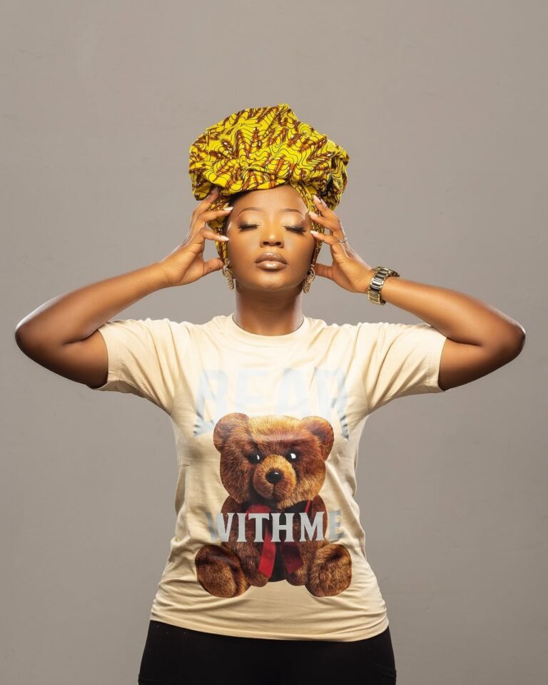 Jehovah – Esther chungu